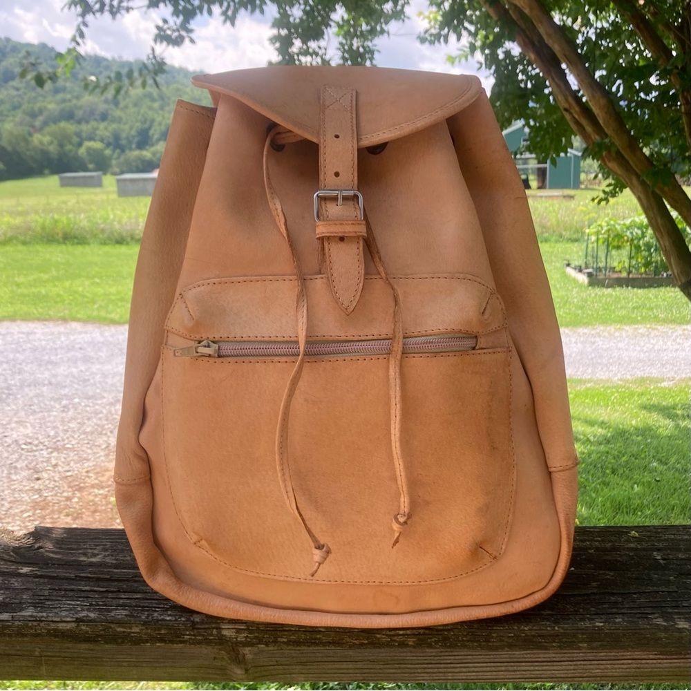 SOLD / Handmade Vintage Leather Backpack Cepelia Made in Poland NWOT